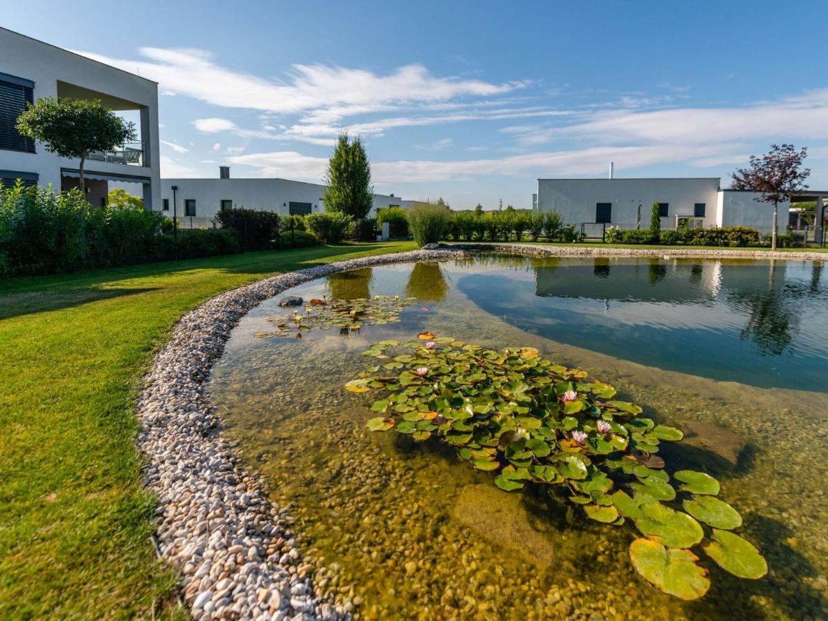 Apartment With Pool, Roof Terrace, Garden Zsira Exteriér fotografie